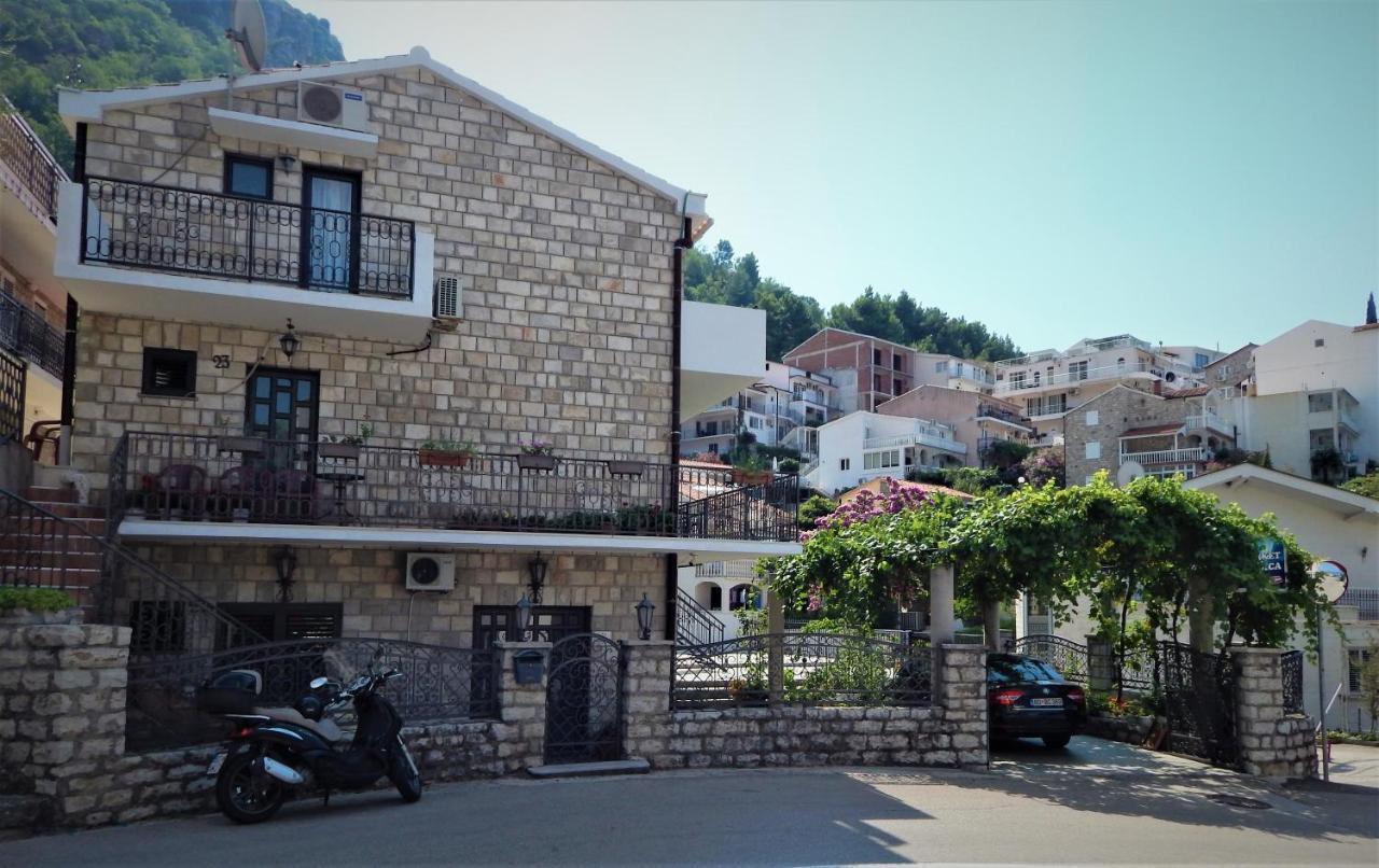 Vila Teodora Sveti Stefan Exteriör bild