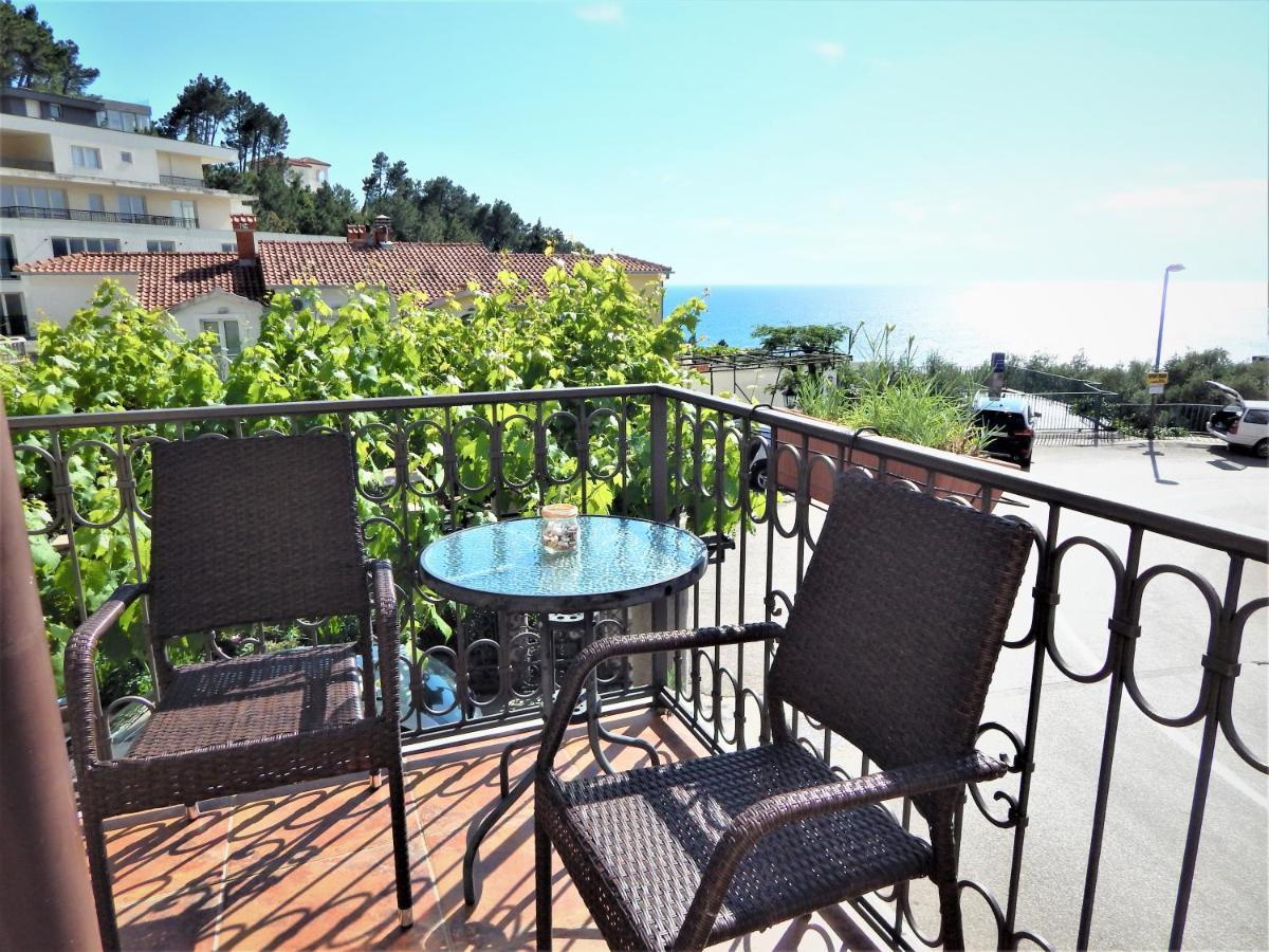 Vila Teodora Sveti Stefan Exteriör bild
