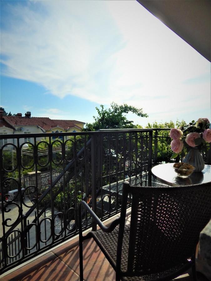 Vila Teodora Sveti Stefan Exteriör bild